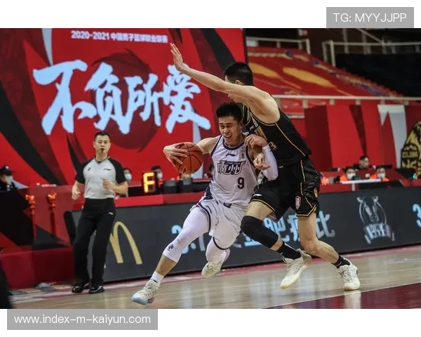 广厦控股防守效率105.2排名第一 1-3-1区域联防效果显著